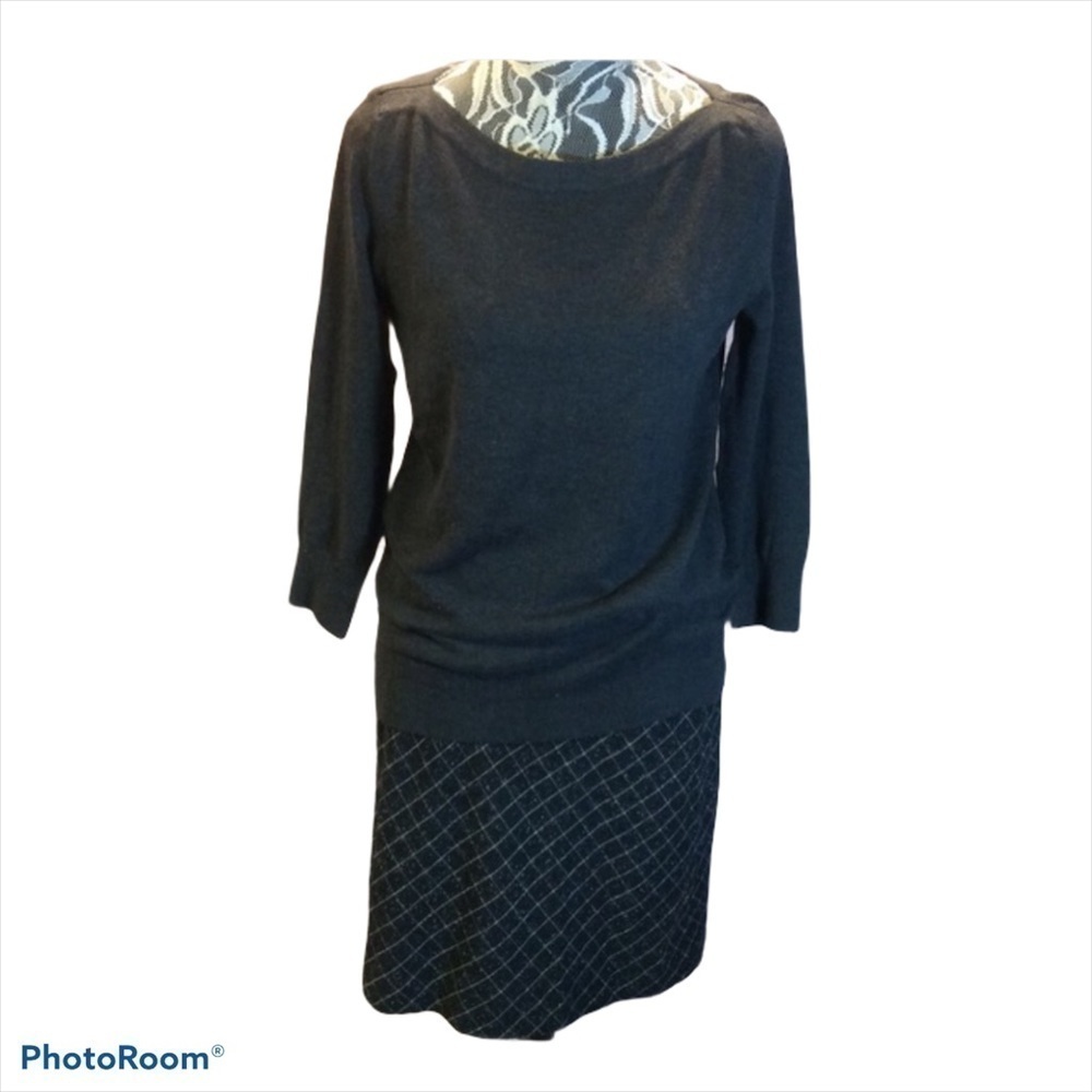 ANN TAYLOR RAYON/WOOL BLEND SKIRT